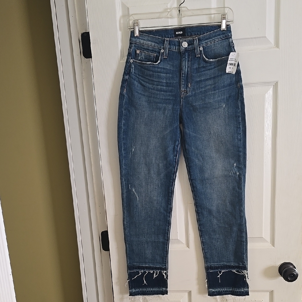 Hudson Zoeey High Rise Straight Crop Distressed Crop Jeans size 2 NWT